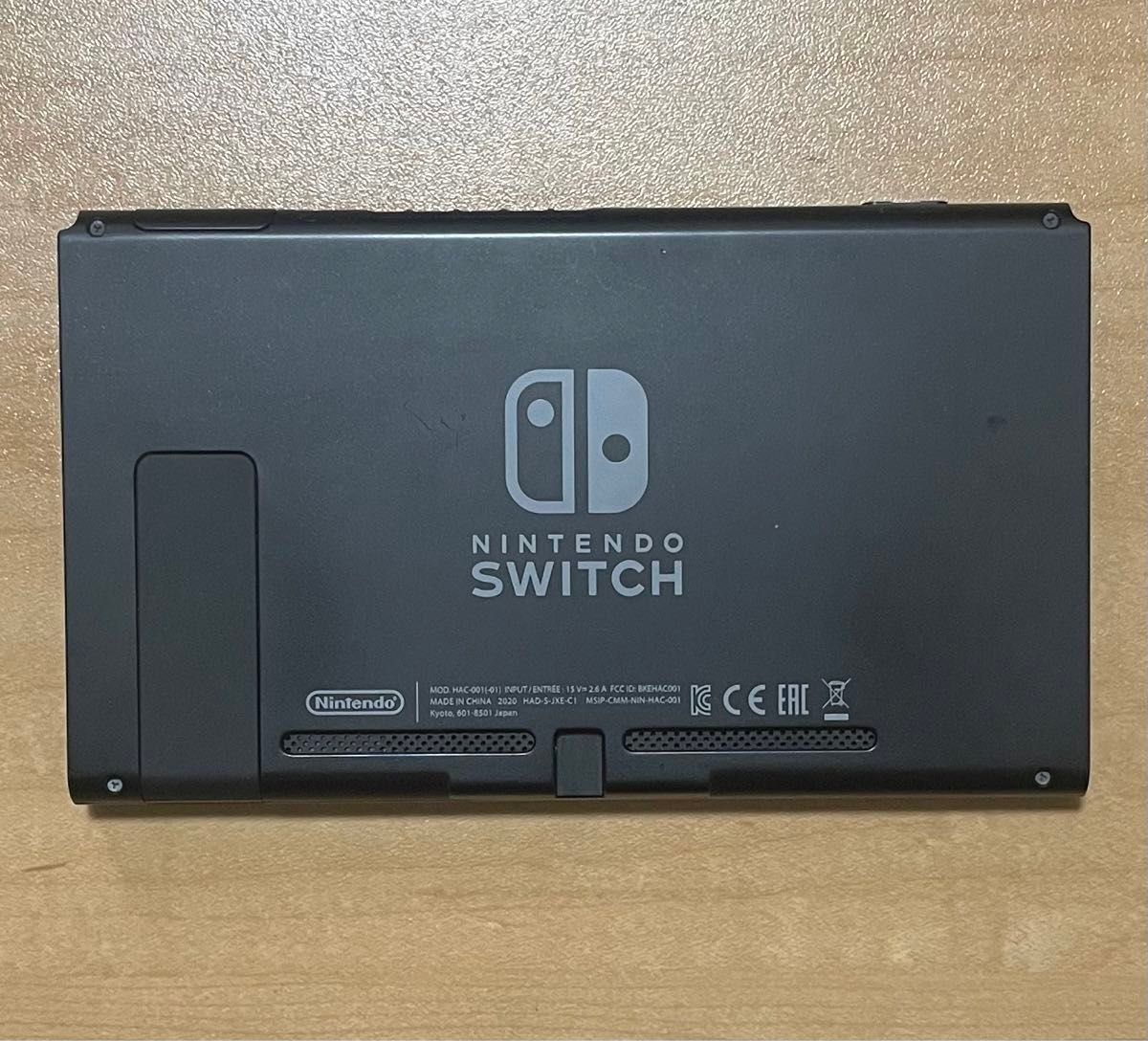 Nintendo Switch ニンテンドースイッチ 本体のみ 2020年製 バッテリー