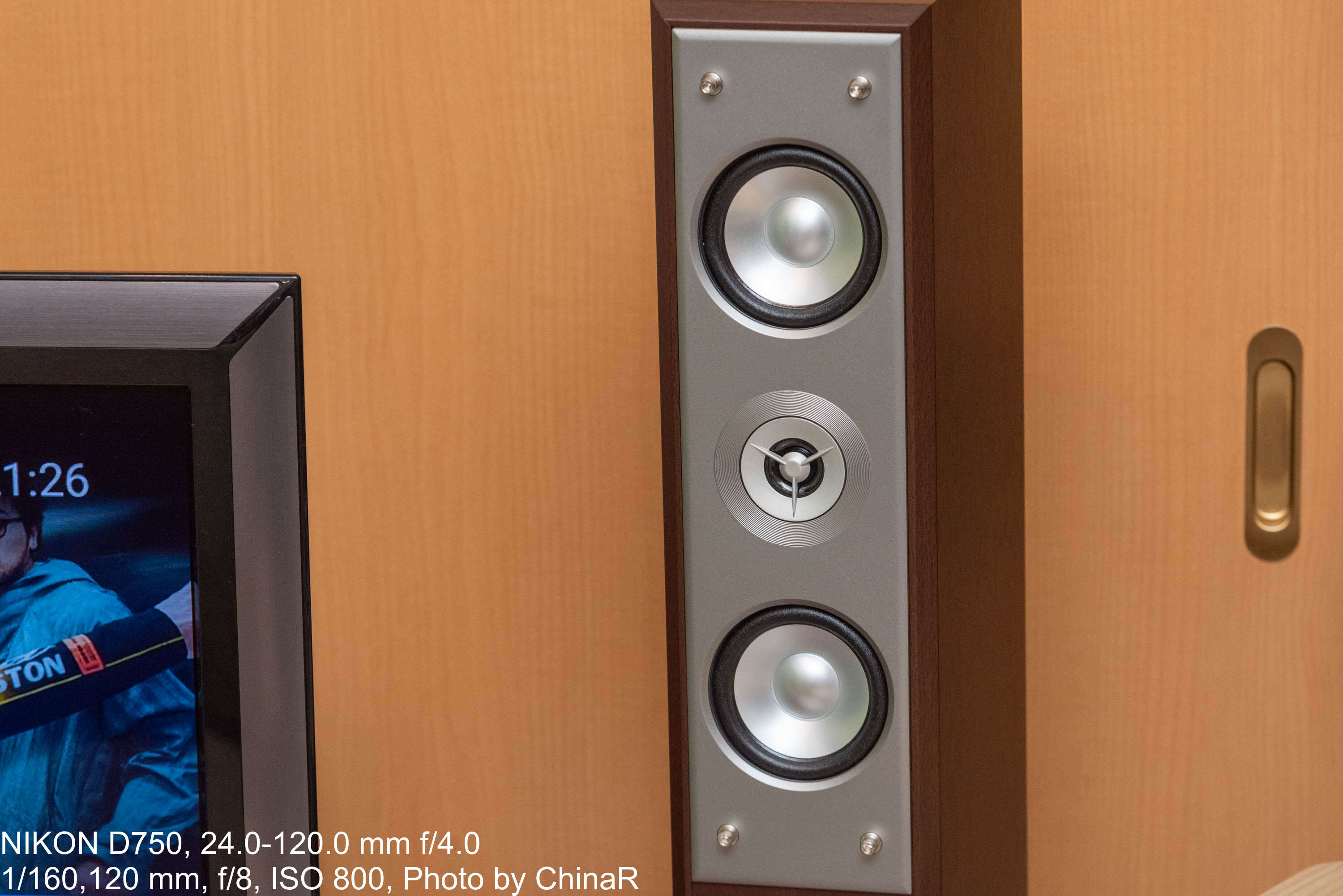 ベストガジェット2023】テレビ脇にスピーカー置きたいよね？トール