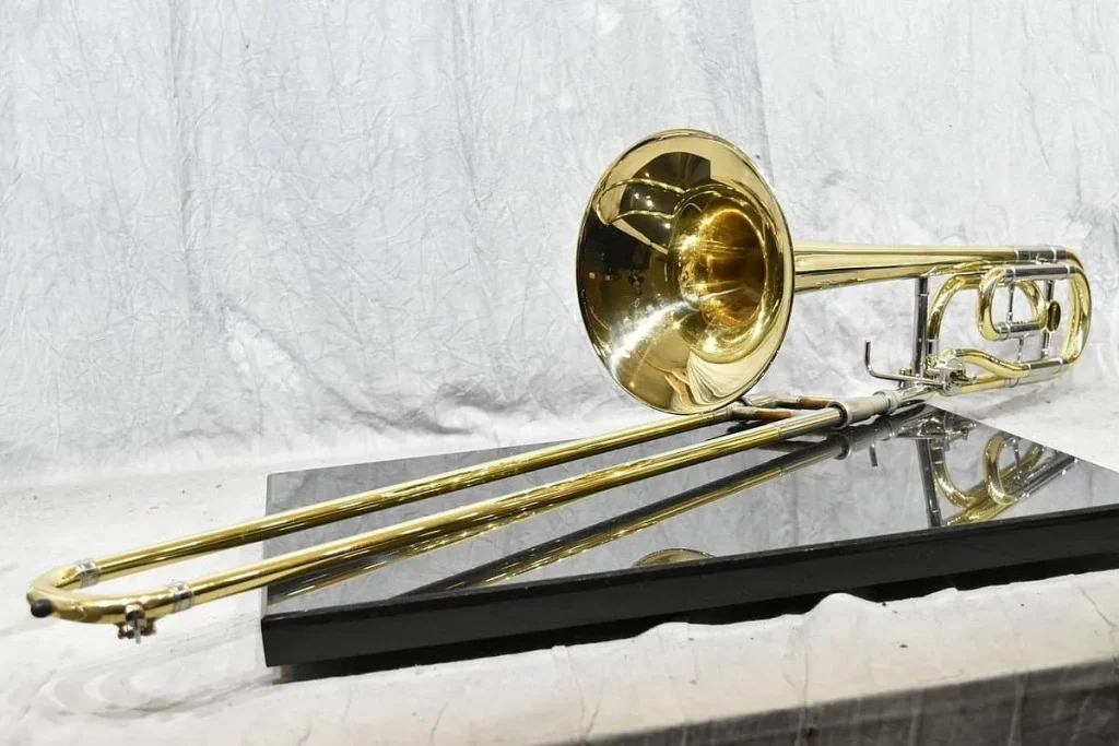 YAMAHA/ヤマハ テナーバストロンボーン YSL-8425 - 楽器の買取屋さん