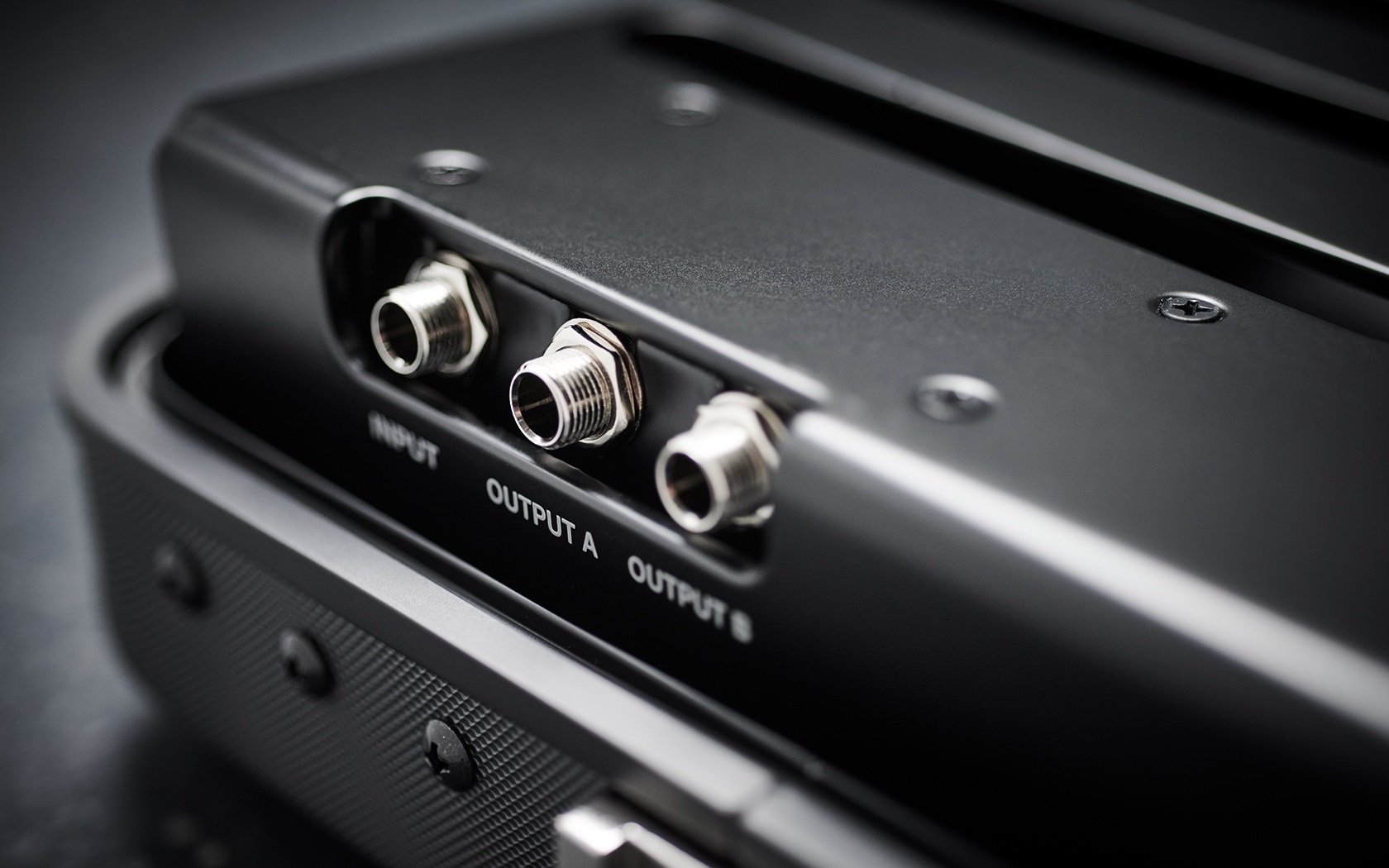 BOSS『BCB-1000』スーツケース型エフェクターボード – Haluna Guitar