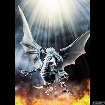 遊☆戯☆王デュエルモンスターズ』大迫力の青眼の白龍（ブルーアイズ