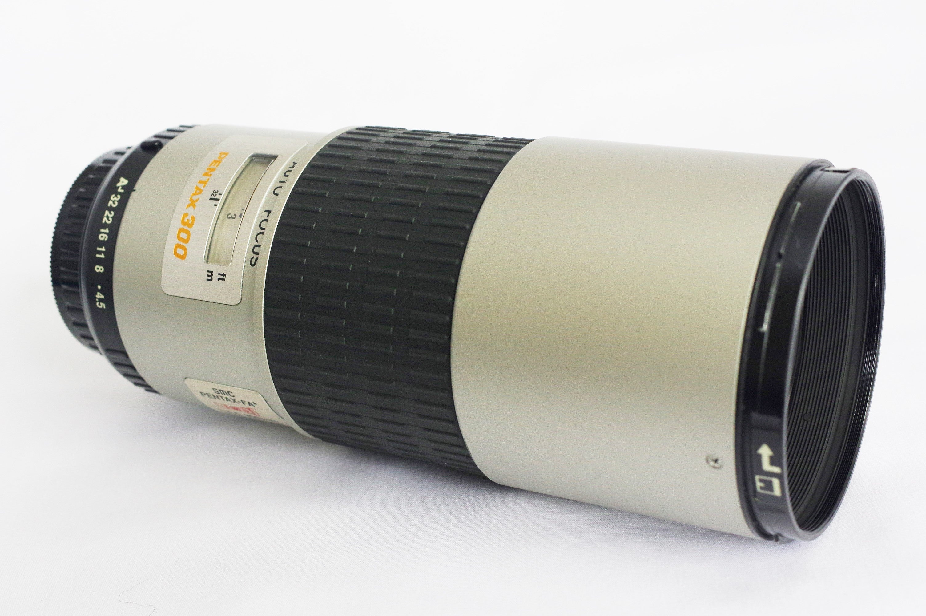 smc PENTAX-FA☆ 300mm F4.5 [IF] ED - ずっしり重量級のレンズ