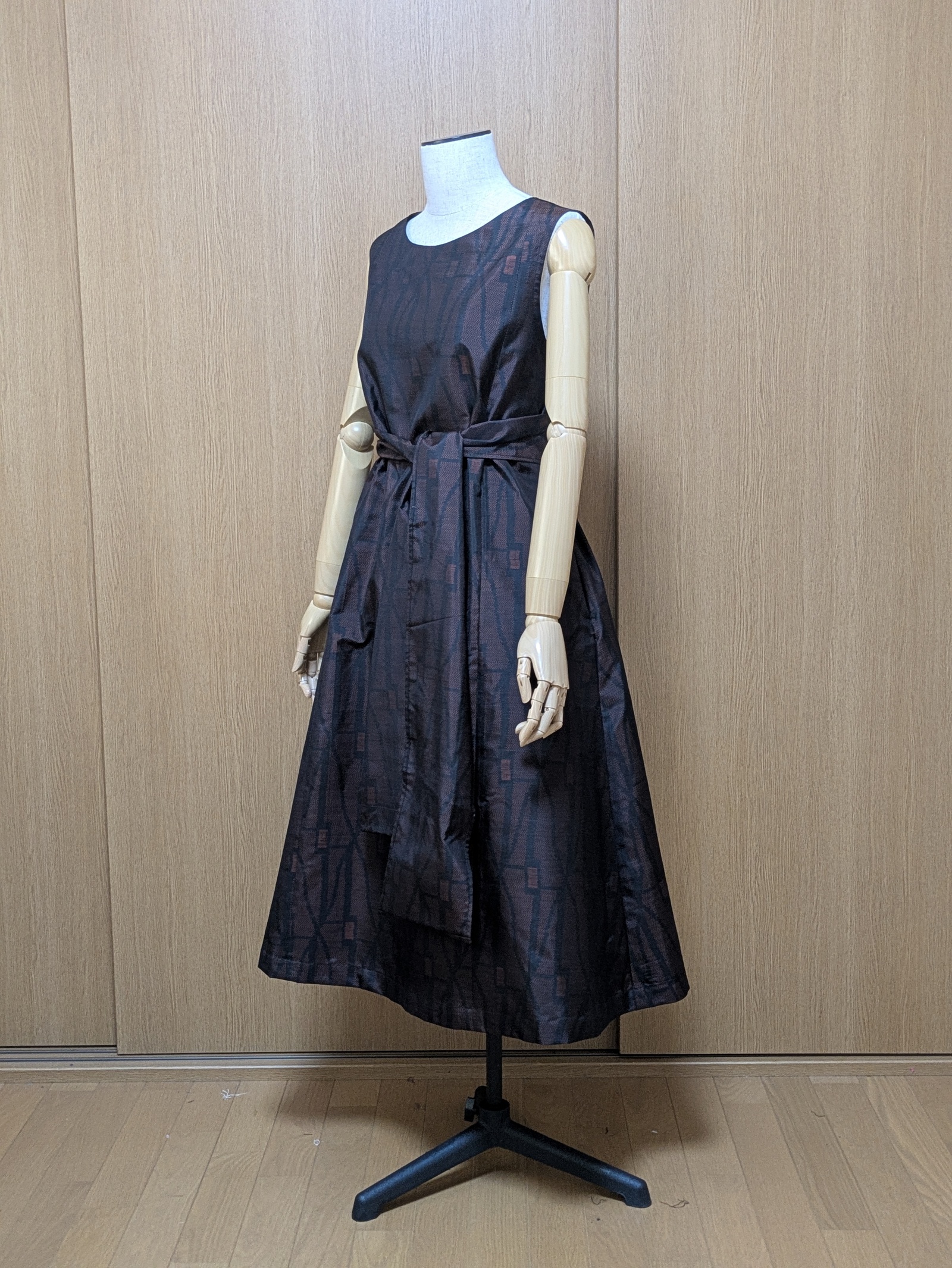 着物リメイク ワンピース 大島紬 M ～L - ZX-ZX-ZX'S GALLERY | minne